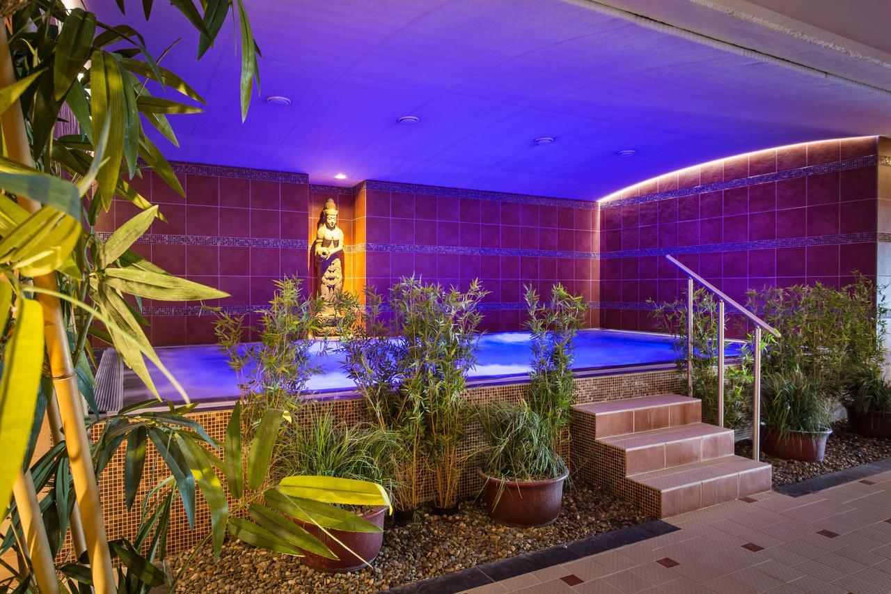 Thermen Londerzeel Hotel エクステリア 写真